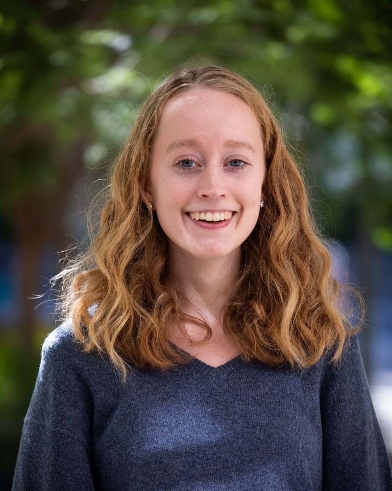 erin-smith-headshot