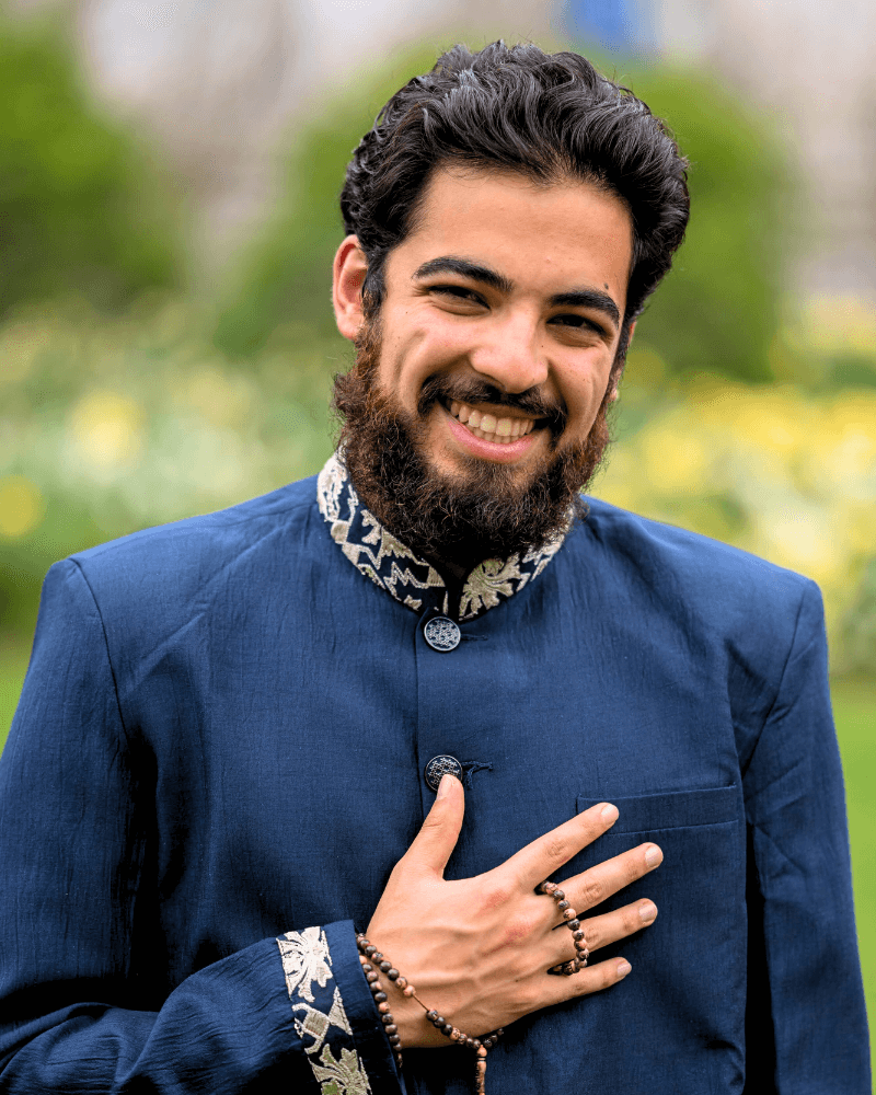 taha-vahanvaty-headshot-new